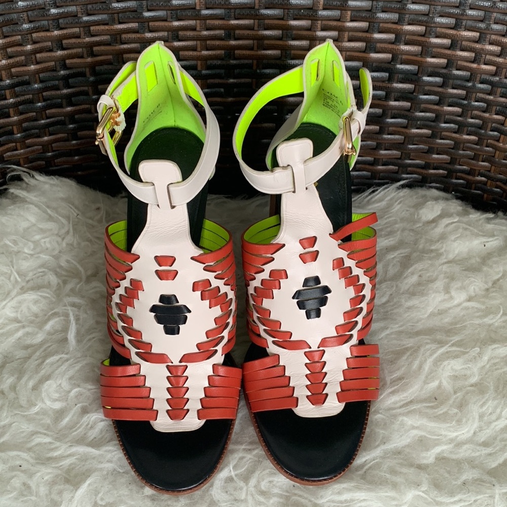 COACH Lorrie Sandal - Picture 5 of 16